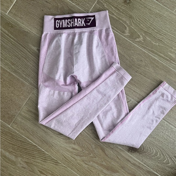 Light Purple Gymshark Leggings - Picture 2 of 4